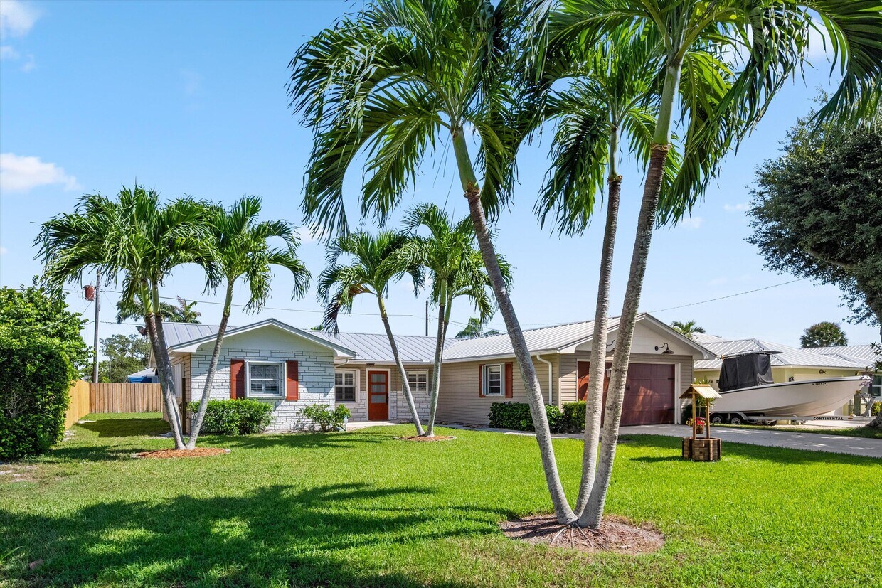 Foto principal - 8053 SE Carlton St