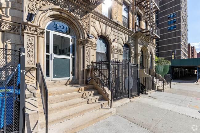 Entrance - 420 St. Nicholas Ave