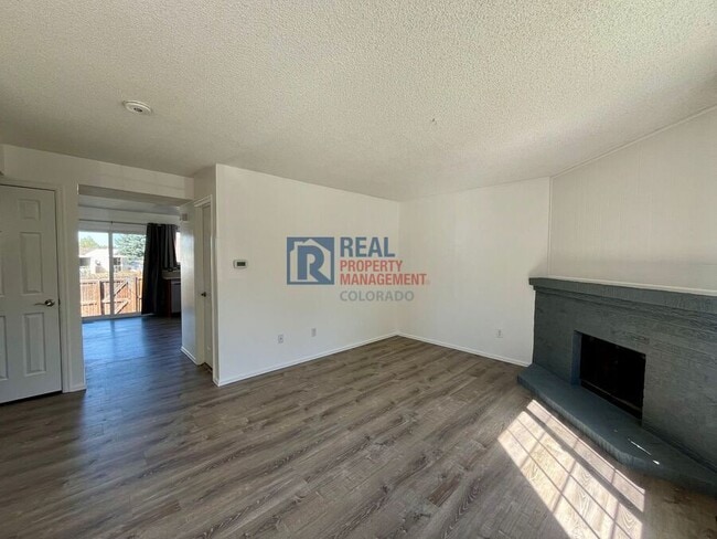 Photo - 4177 S Mobile Cir Townhome