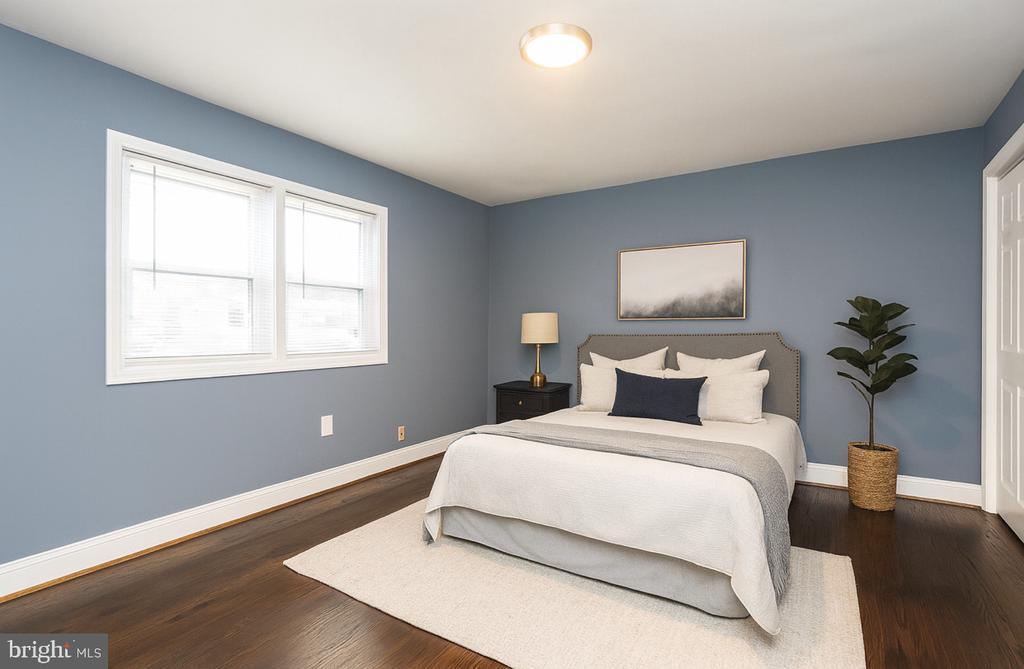 Building Photo - 5817 Belair Rd