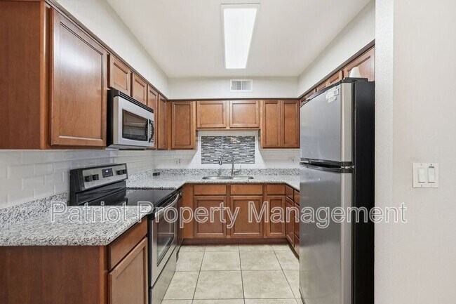 Foto del edificio - 1702 W Tuckey Ln