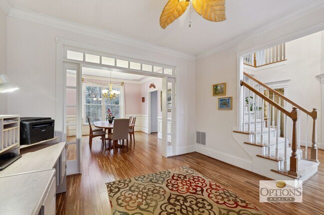 Foto del edificio - Furnished 4BR in Hillgrove School District