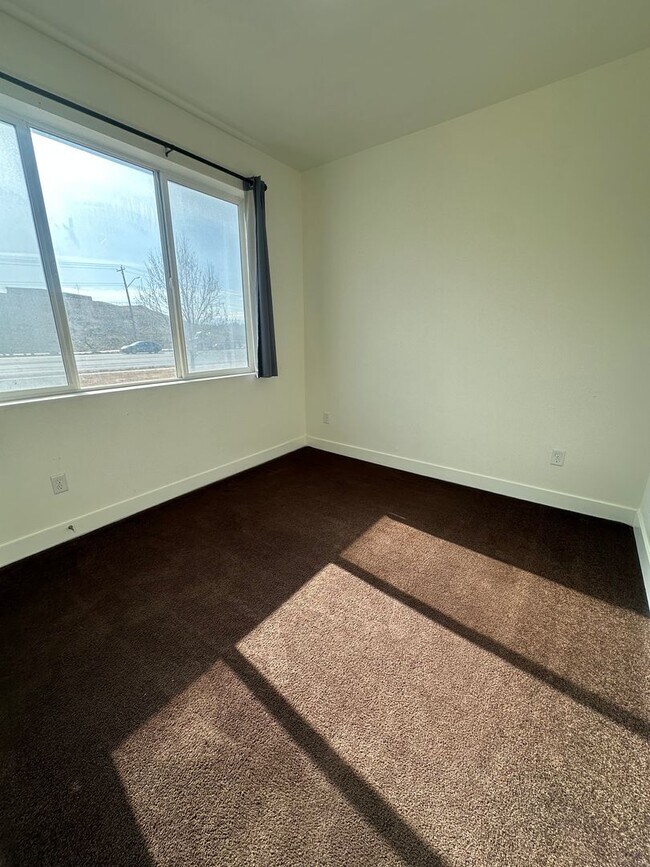 Foto del edificio - GORGEOUS Home!!!!