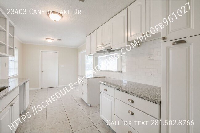 Foto del edificio - 23403 Canyon Lake Dr