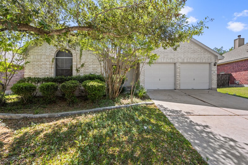Foto principal - 11214 Amaranth Ln