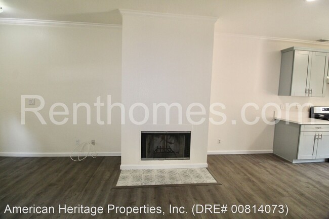 Building Photo - 3 br, 2.5 bath House - 335 5th Avenue