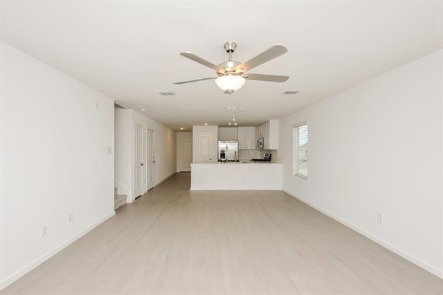 Foto del edificio - 2752 Mistwood Dr