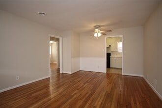 Building Photo - 8807 Timberside Dr