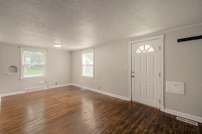 Foto del edificio - 7800 Jefferson St