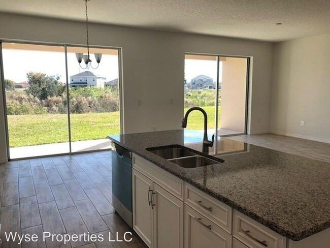 Building Photo - 5 br, 4 bath House - 2246 Crofton Avenue