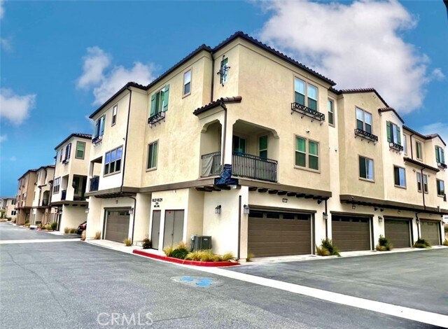 Building Photo - 18309 Iris Ln