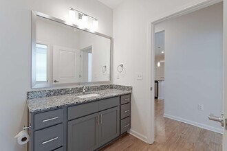 Building Photo - Evolve New Hope Farm