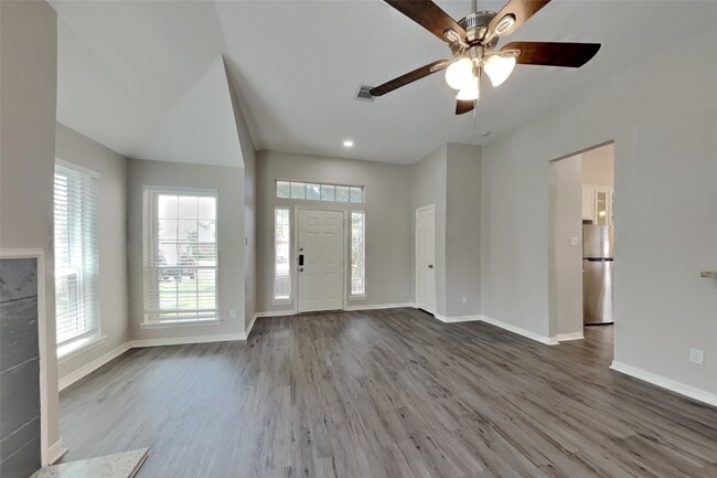 Foto del edificio - 10822 Moonlit Meadows Ct