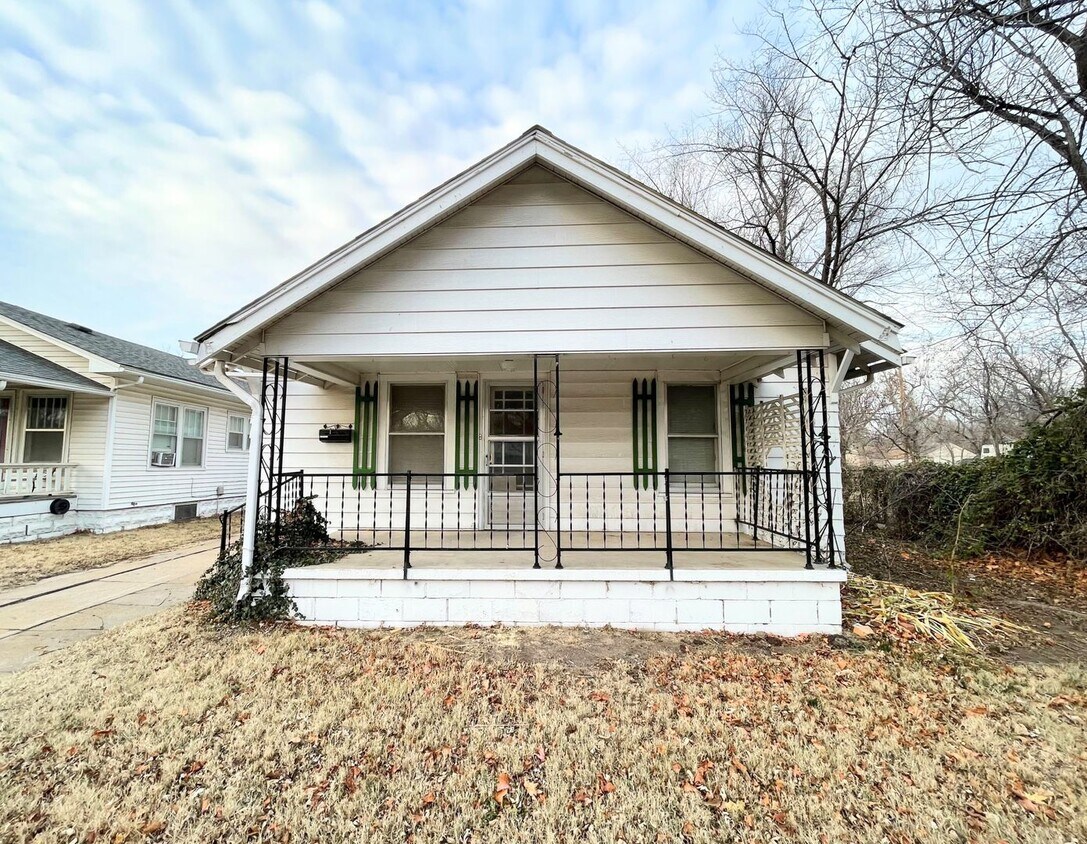 Foto principal - Charming 2 Bedroom 1 Bath House