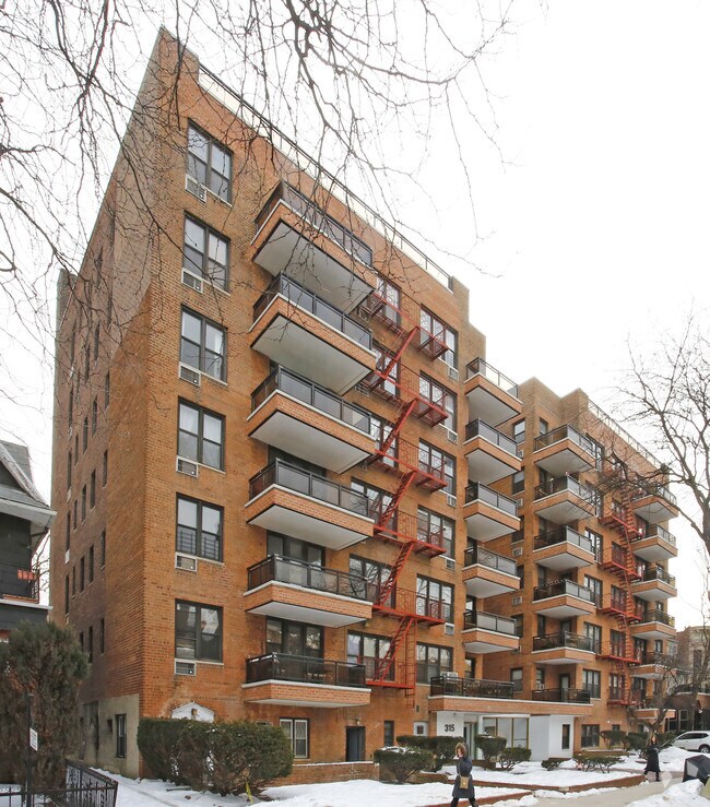 Building Photo - 313-319 Ocean Pky