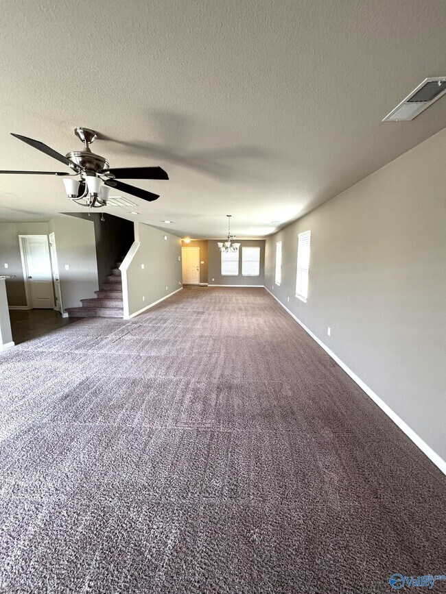 Foto del edificio - 114 Pitts Griffin Drive
