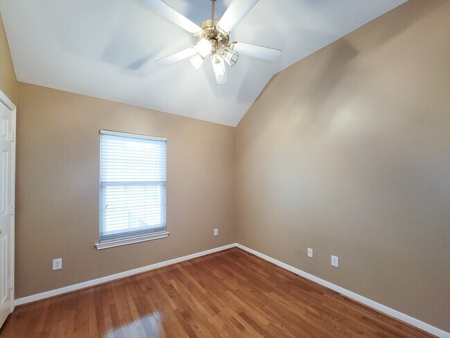 Foto del edificio - 2208 Taft St