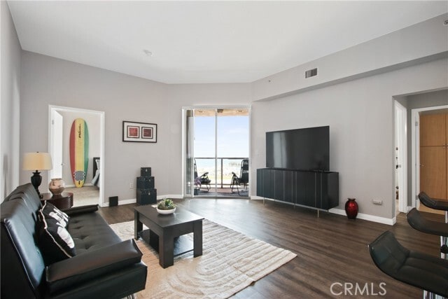 Building Photo - 488 E Ocean Blvd