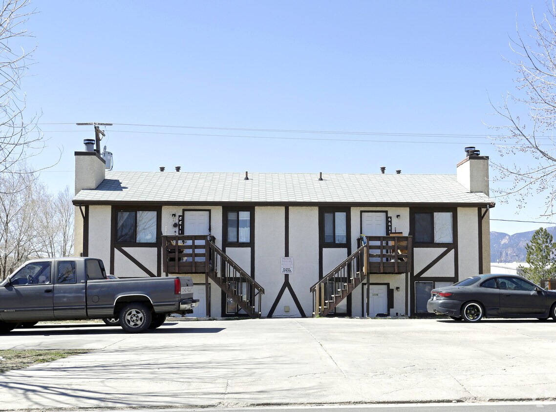 Building Photo - 6609 Provincial Dr