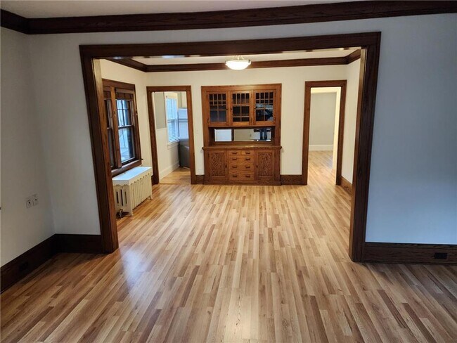 Foto del edificio - 4840 Upton Ave S