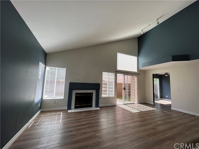 Building Photo - 2272 Arabian Way