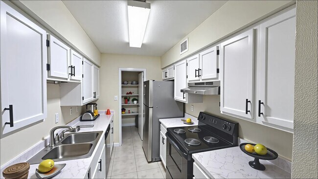 Building Photo - 6500 Sands Point Dr