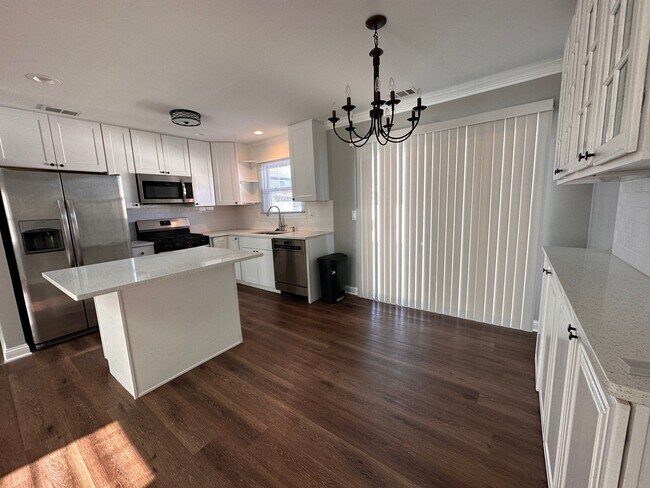 Foto del edificio - 713 Berwick Pl