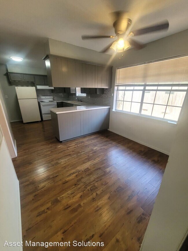 Foto del edificio - 3 br, 1.5 bath House - 960 Halray