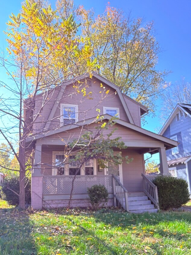 Foto principal - Charming 2 beds 1 baths in Columbus!