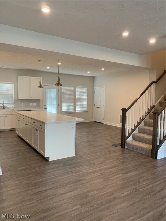 Building Photo - 1480 Chenin Run