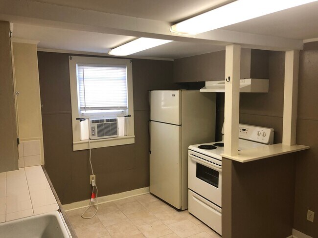 Foto del edificio - 555 1/2 Richland