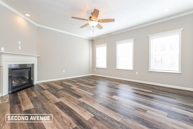 Building Photo - 114 Holly Hill Dr