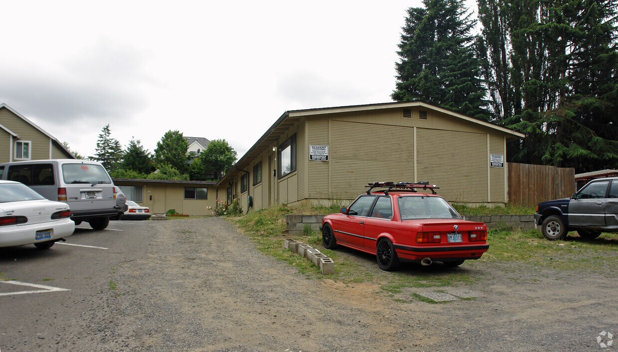 Primary Photo - 840-846 NE 91st Ave