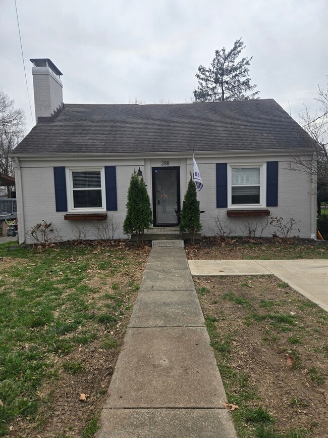 Building Photo - 288 Rosemont Garden