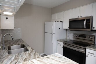 Building Photo - 4647 Wild Indigo St