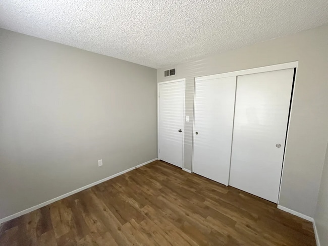 Foto del edificio - 4028 E Alta Vista Rd