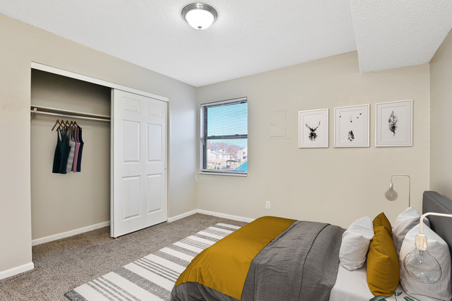 Spacious Bedroom - Cedar Ridge Apartments & Townhomes