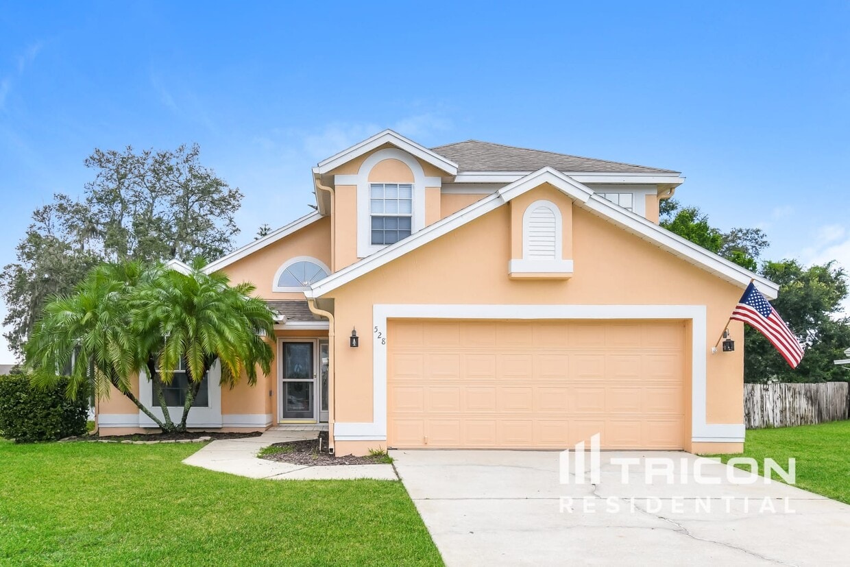 Foto principal - 528 Little Lake Ct