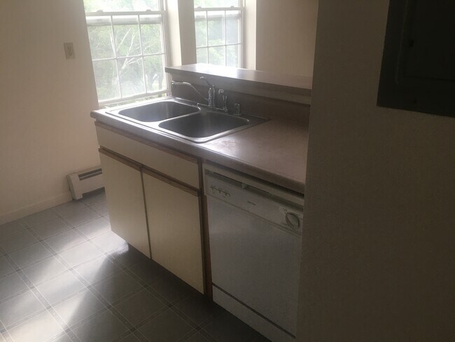 Foto del edificio - 213 Hildred Dr