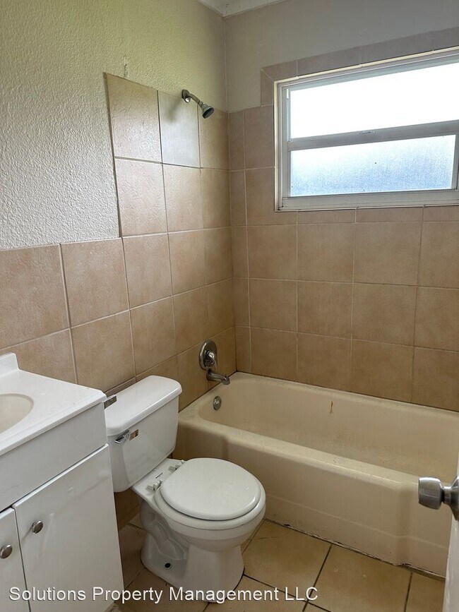 Building Photo - 1 br, 1 bath House - 995 Coleman St