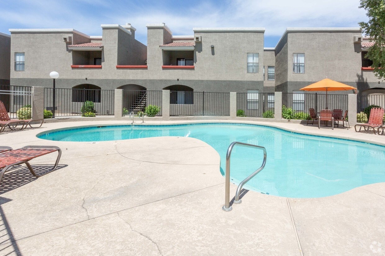 Ranchwood Apartments Glendale, AZ