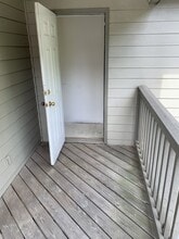 Interior Photo - Wesley Hampstead Apartments at Douglasville