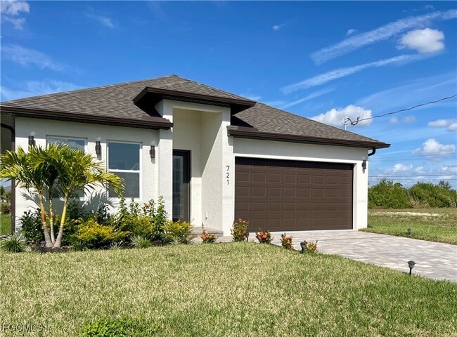 Building Photo - 721 NE 11th Terrace