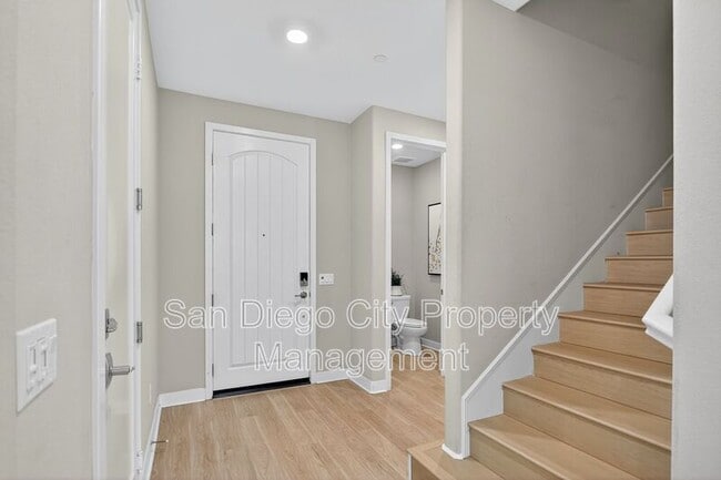 Foto del edificio - 1733 Artemisia Ct