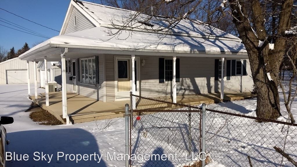 Primary Photo - 3 br, 2 bath House - 5216 W. Bethel Ave.