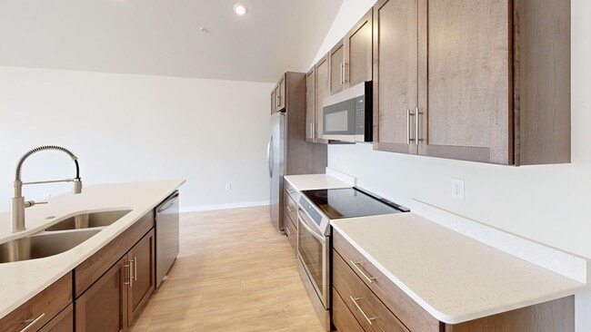 Interior Photo - 1580 Main Townhomes and Apartments