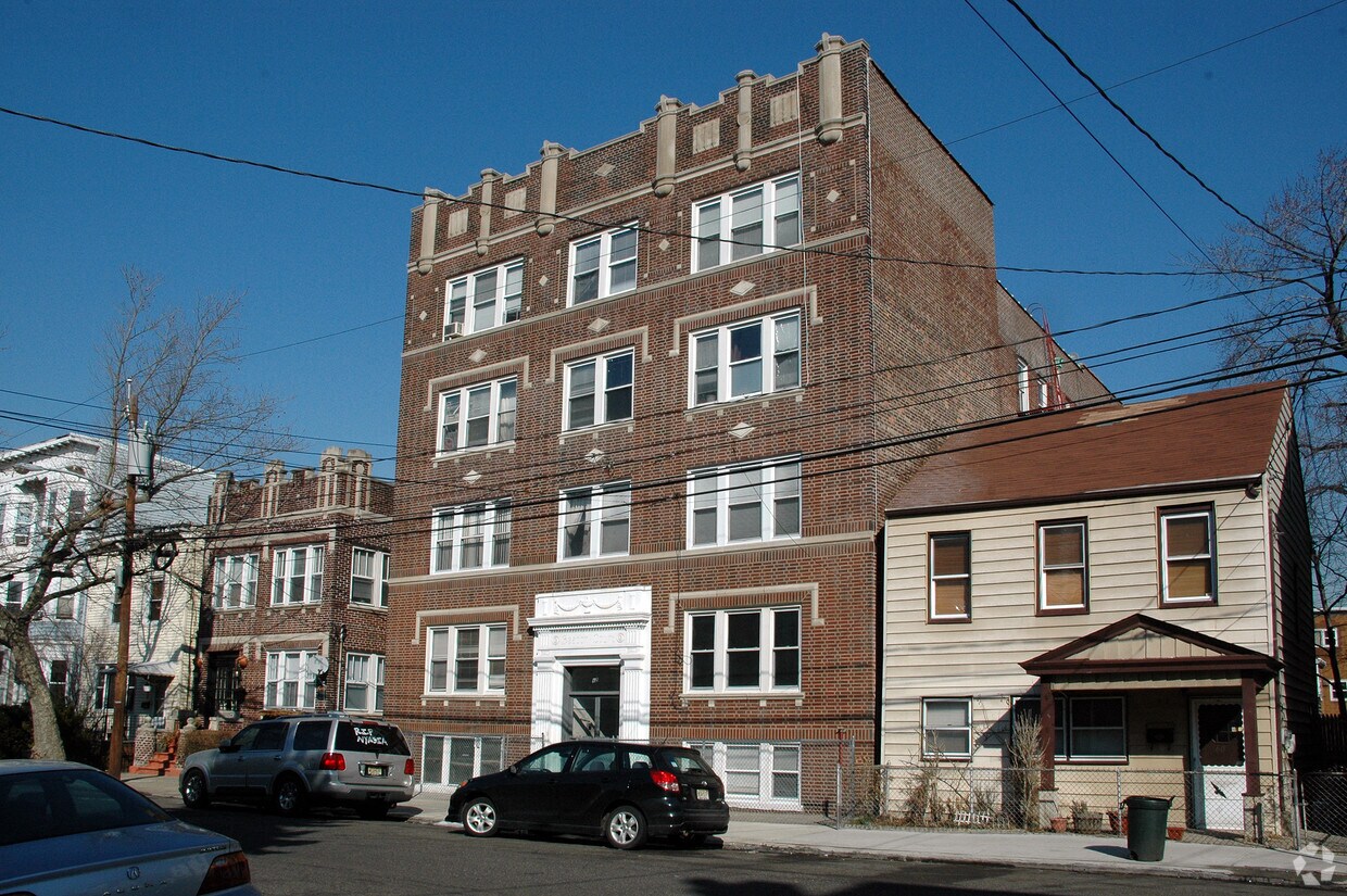 Foto del edificio - Beacon Court