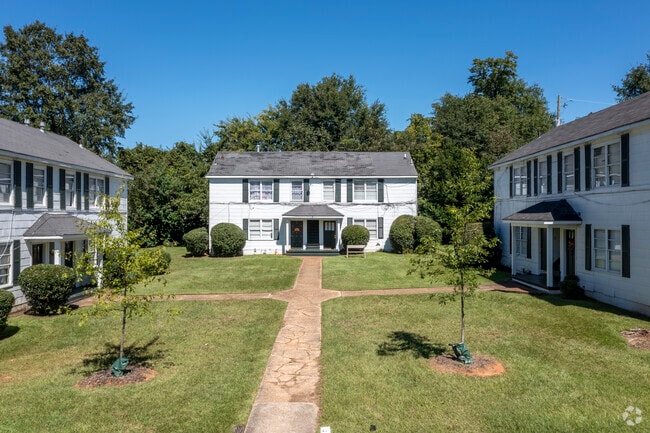 Photo - Hackberry Place Apartments