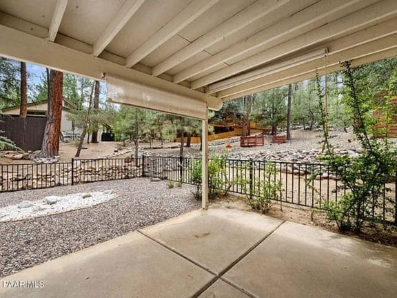 Building Photo - 1695 Kaibab Loop