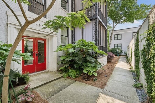 Building Photo - 68 Peachtree Memorial Dr NW